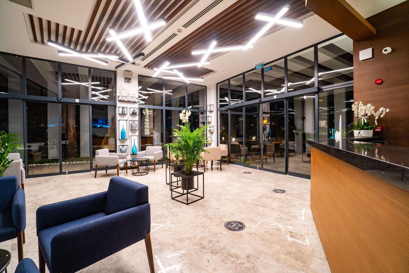 L-Hotel-Sarigerme-Lobby-57