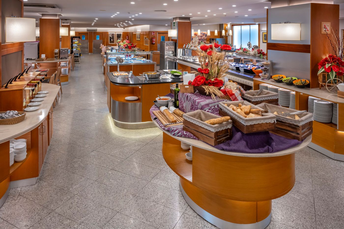 4R-Playa-Park-Restaurant-43