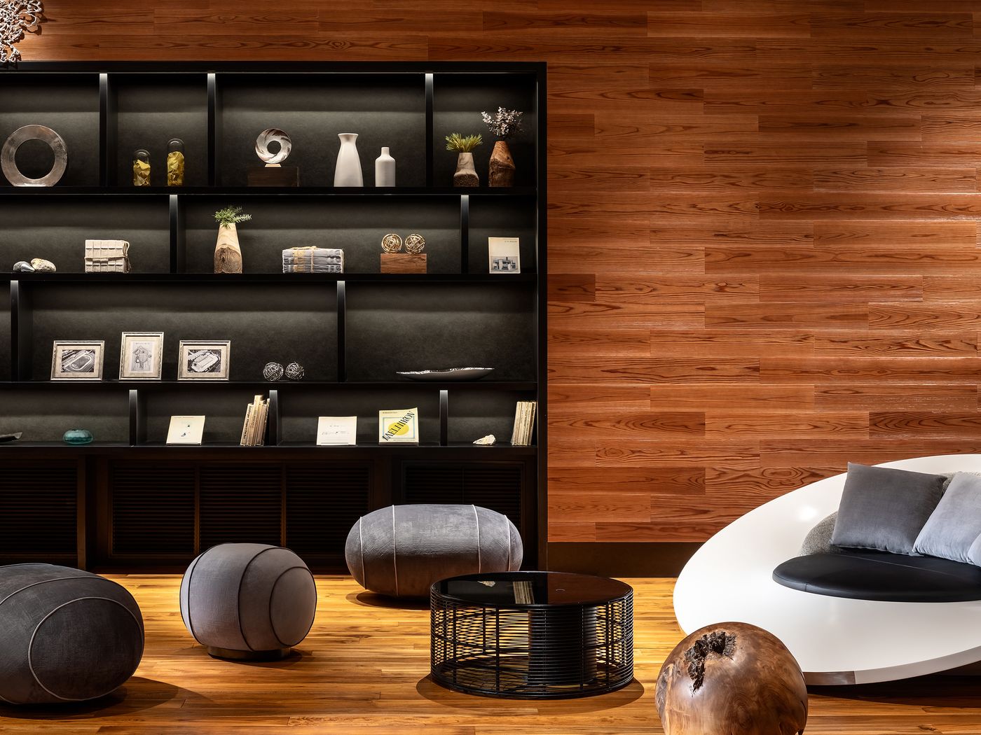 Mitsui Garden Hotel Jingugaien Tokyo Premier-Japan-Tokyo-Lobby-10