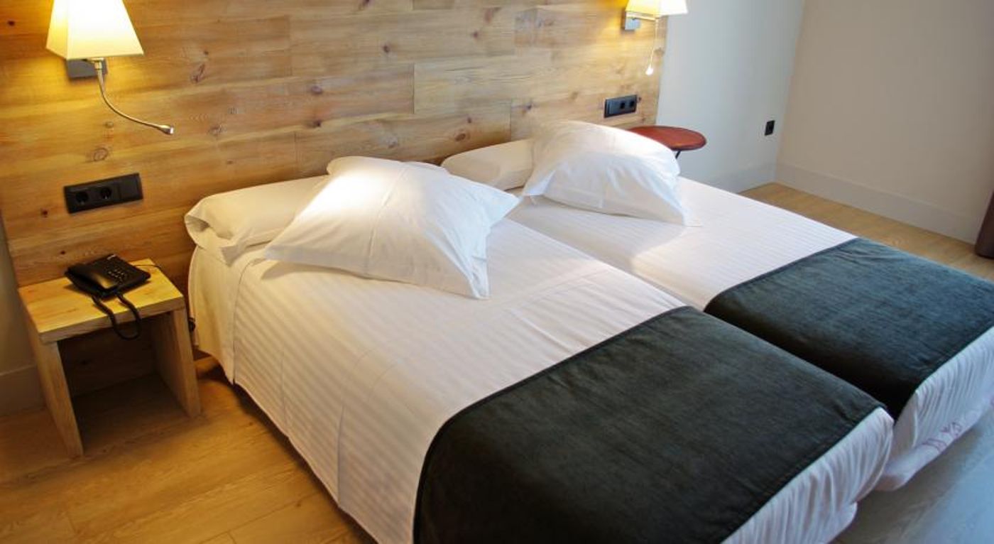 Arrels d' Emporda Aparthotel