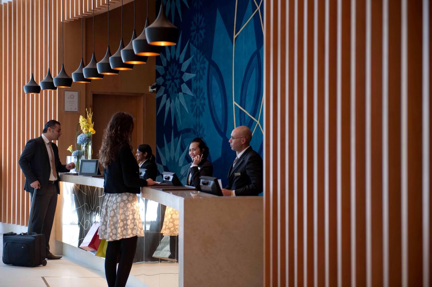 Crowne-Plaza-Hotel-Abu-Dhabi-Yas-Island-General-view-19