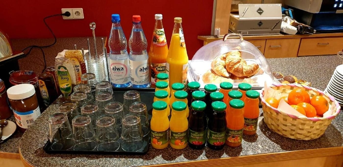 Lilton Hotel Zuffenhausen-Germany-Stuttgart-Restaurant-6