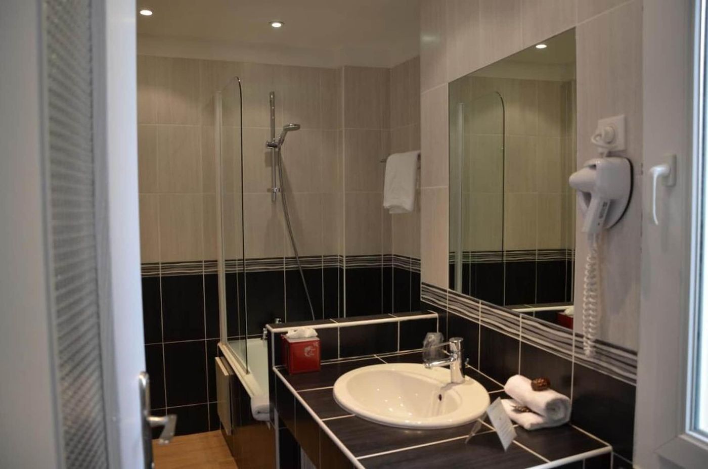 Hotel-Le-Revest-Room-23