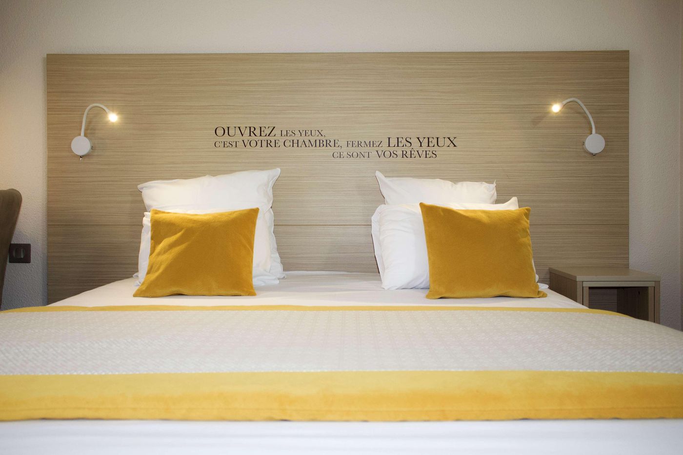 Kyriad Lyon Bron Le Cottage - France - BRON - Room - 1