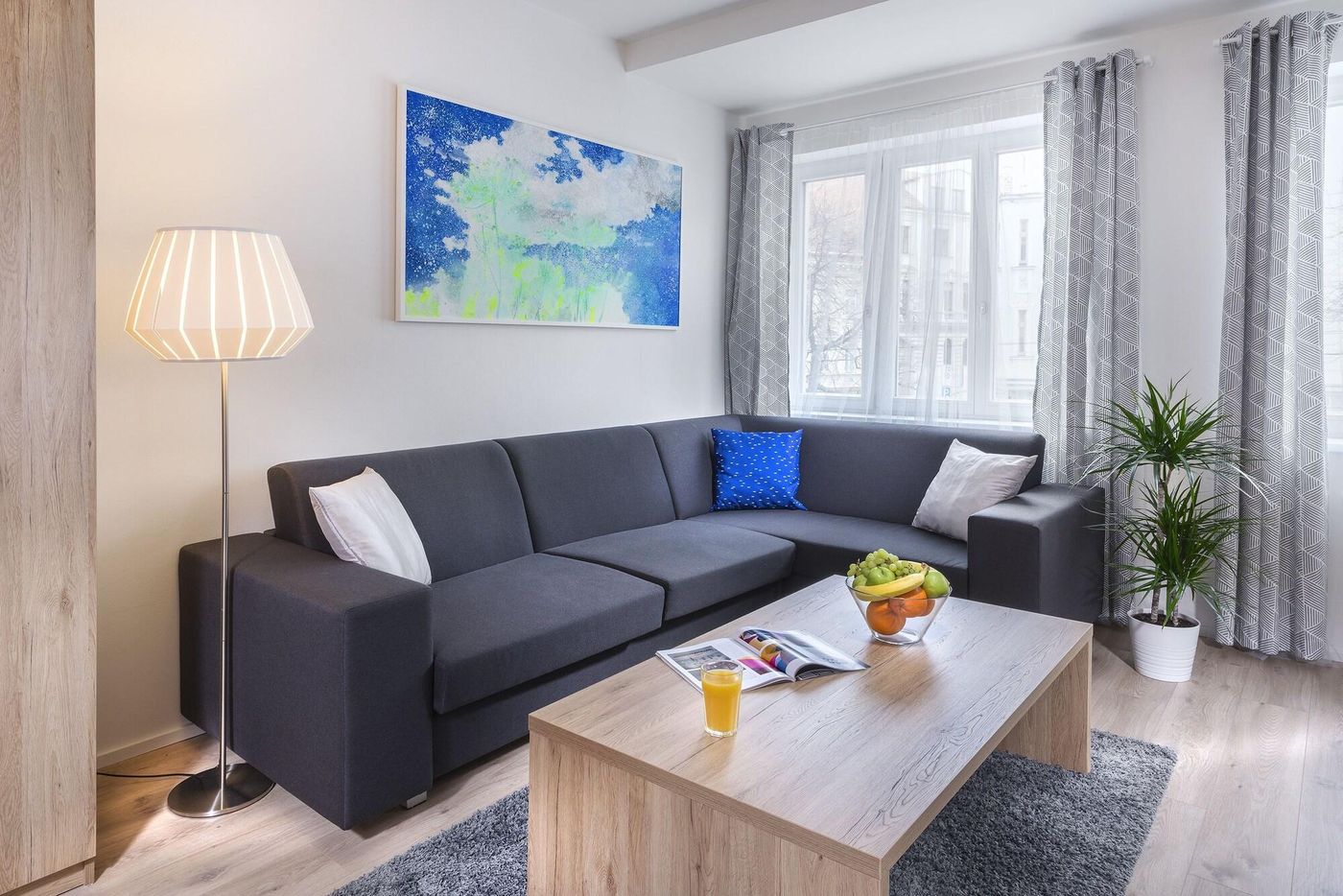 Downtown-Suites-Belohorska-Room-31