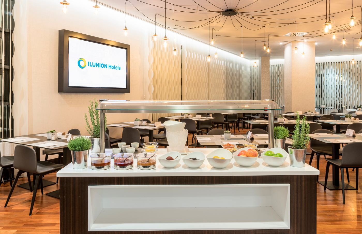 Ilunion-Pio-XII-Restaurant-27