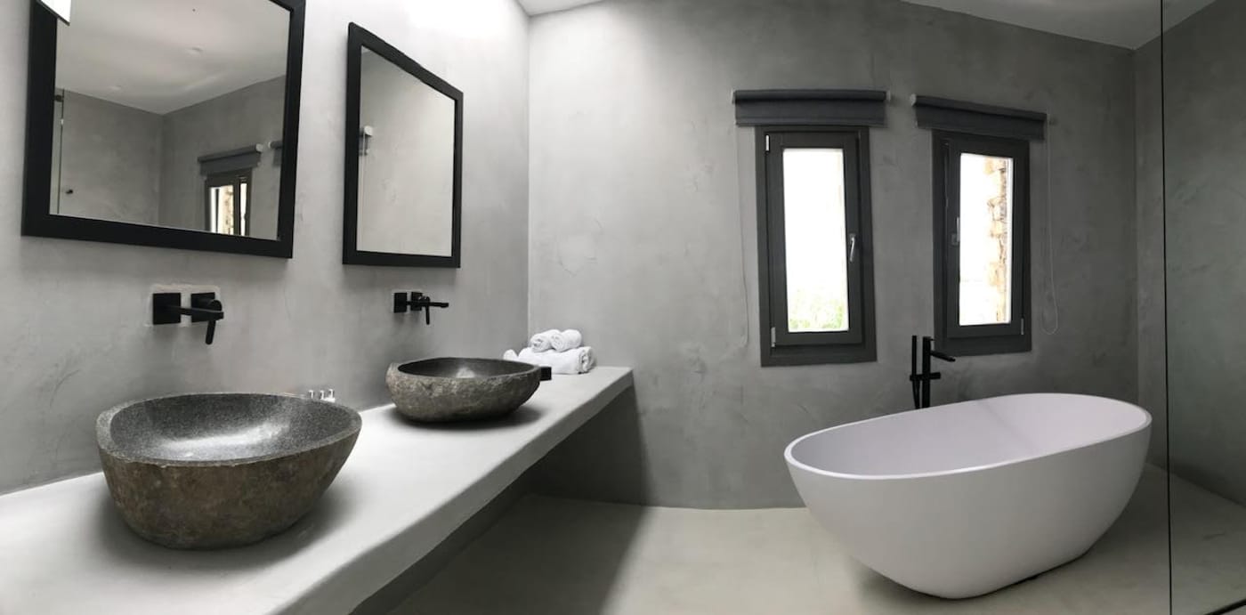 Ostraco-Luxury-Suites-Room-47