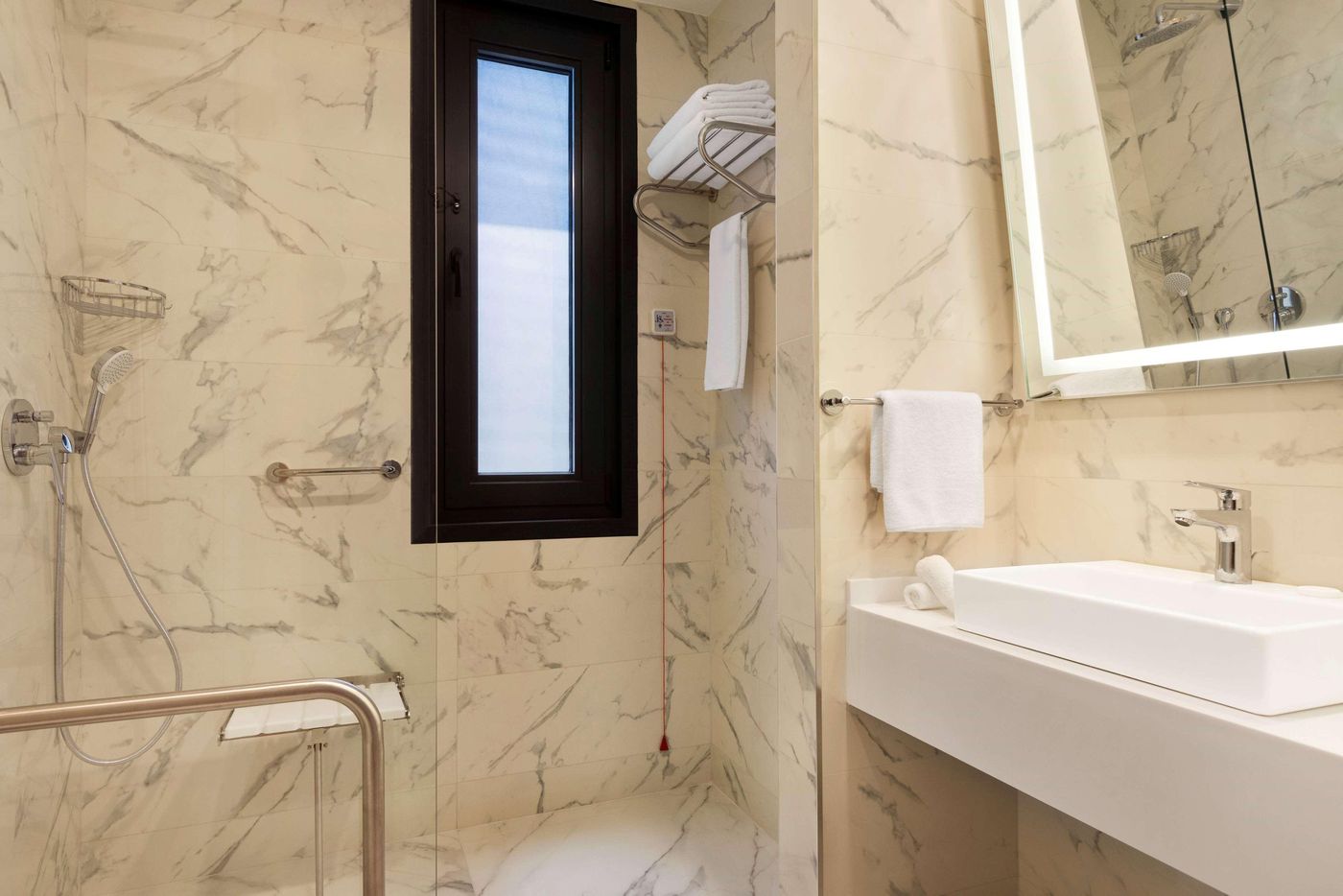 Tryp by Wyndham Istanbul Atasehir-Turkey-ISTANBUL-Room-8