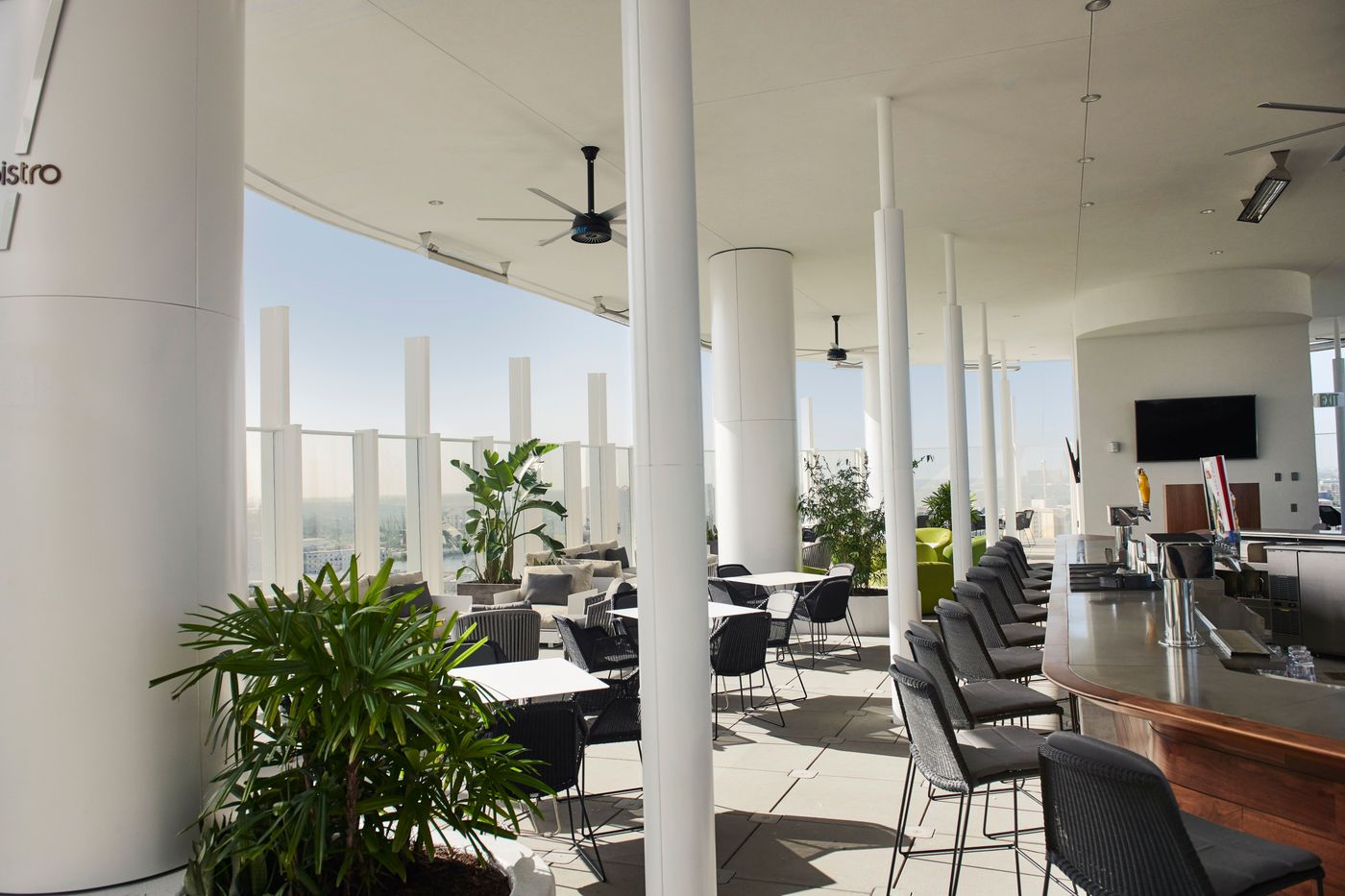 Universals Aventura Hotel