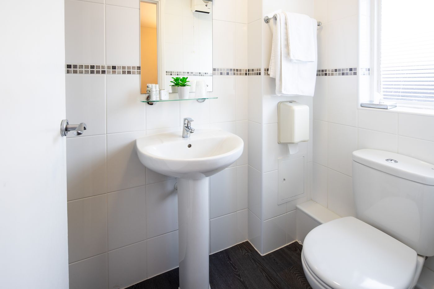 Norfolk-Lodge-Room-19