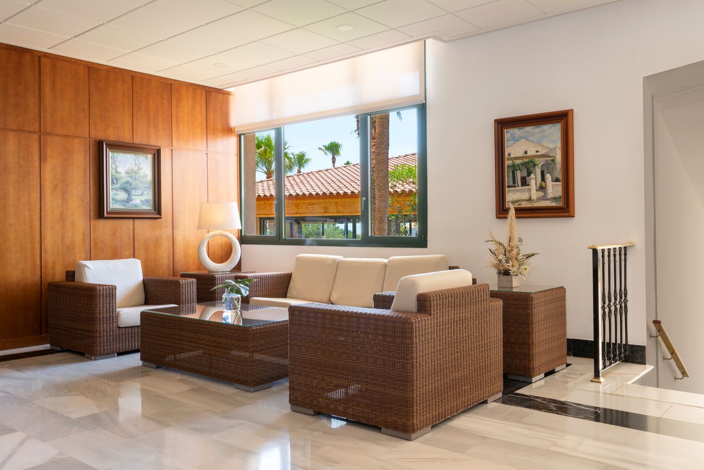 Valentin-Son-Bou-Lobby-69