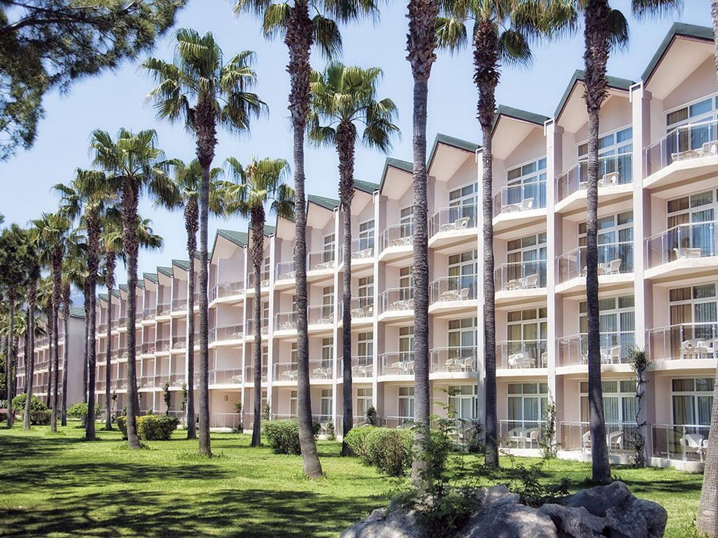 Alva-Donna-World-Palace-Hotel-General-view-12