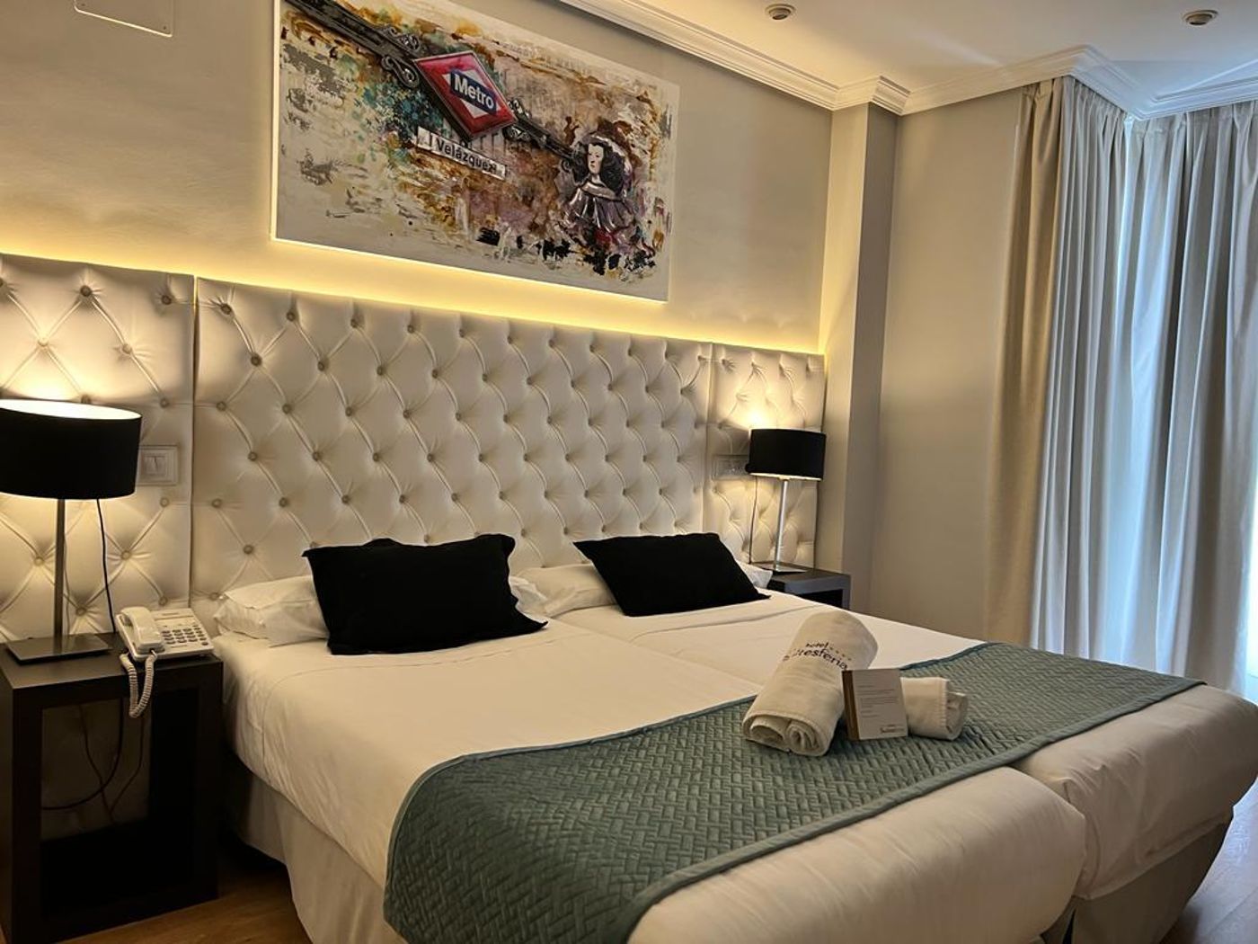 Hotel-Suites-Feria-de-Madrid-Room-14