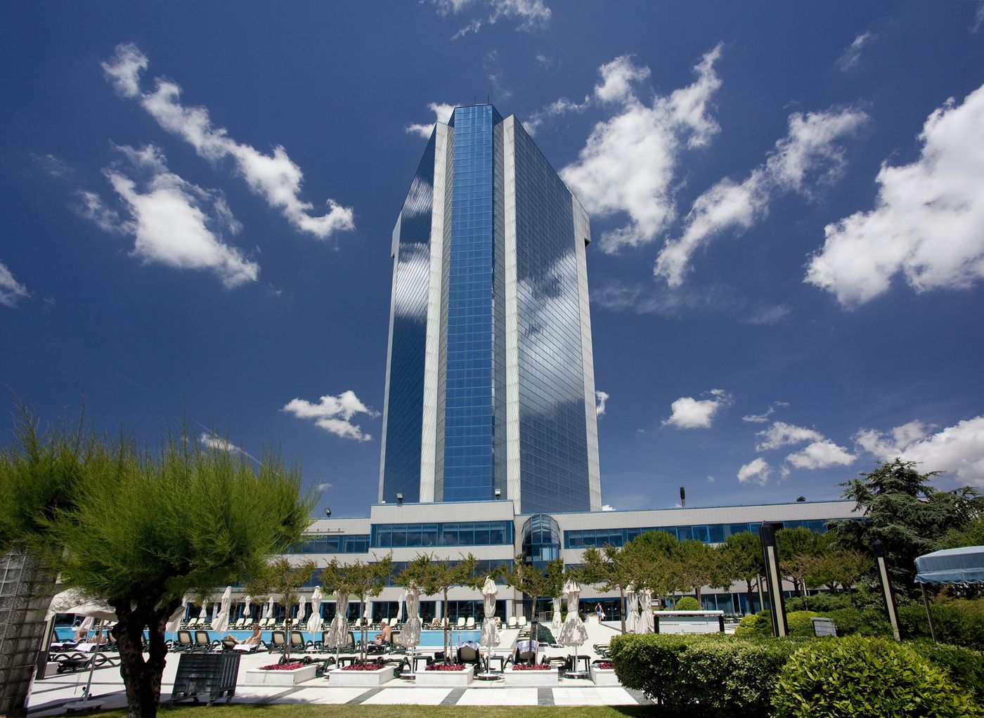 Renaissance-Polat-Istanbul-General-view-78