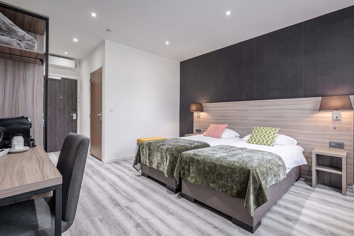 Hotel Milano-Netherlands-ROTTERDAM-Room-8