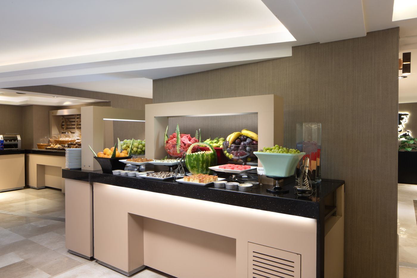 Orka-Royal-Restaurant-43