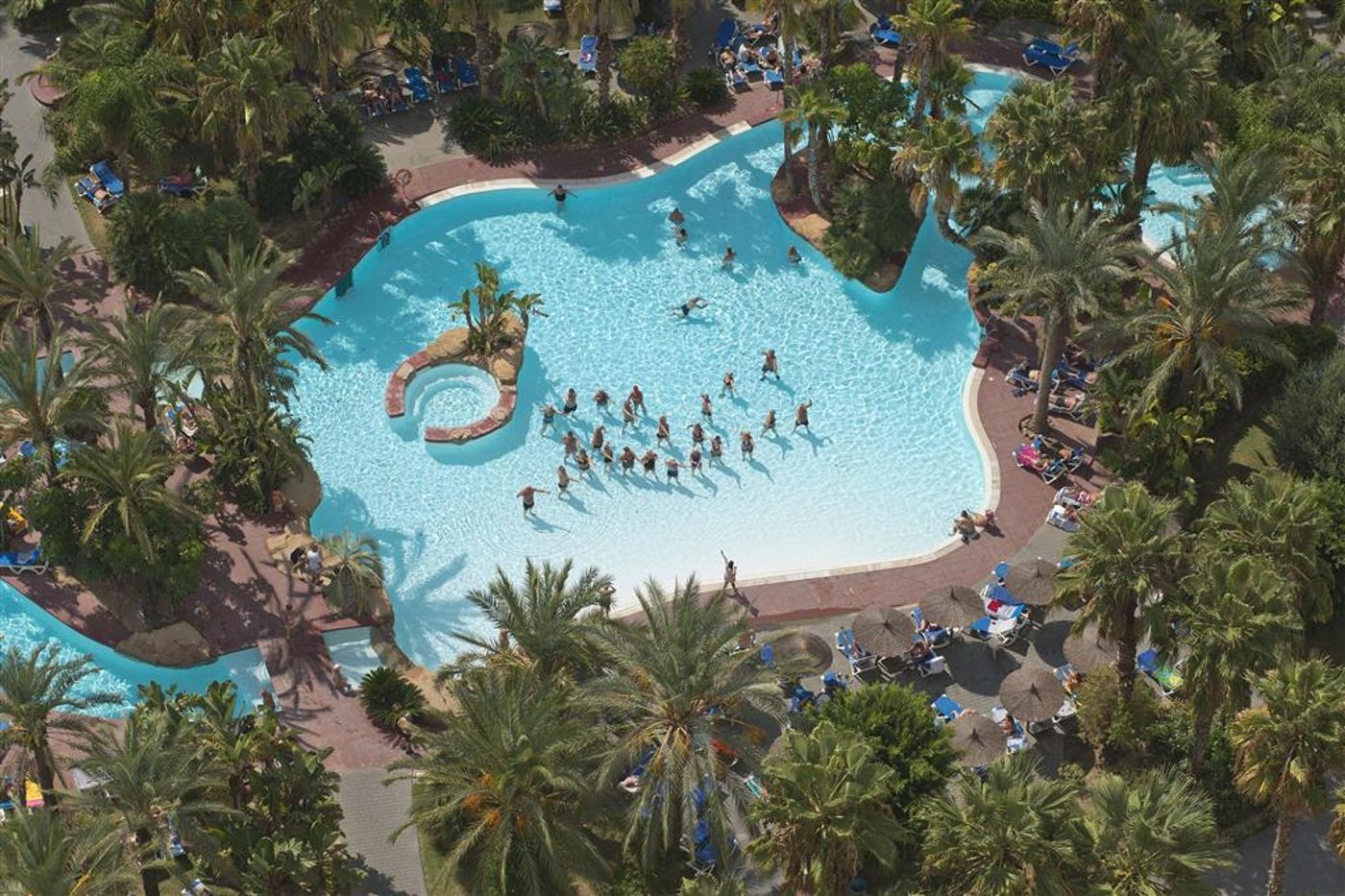 Melia-Benidorm-Pool-11