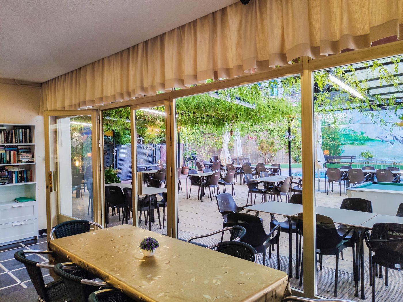 Apartments-Picasso-Bar-24