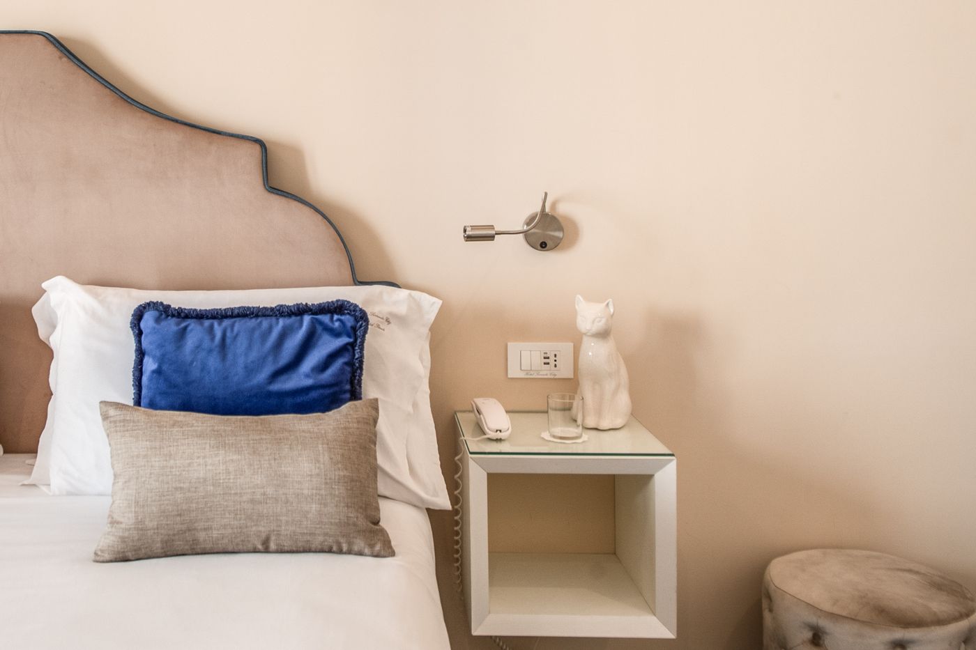 Sorrento-City-Room-51