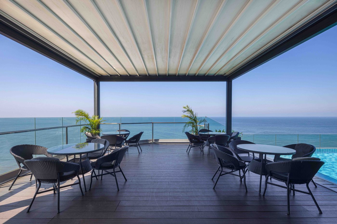 Radisson-Hotel-Colombo-General-view-23