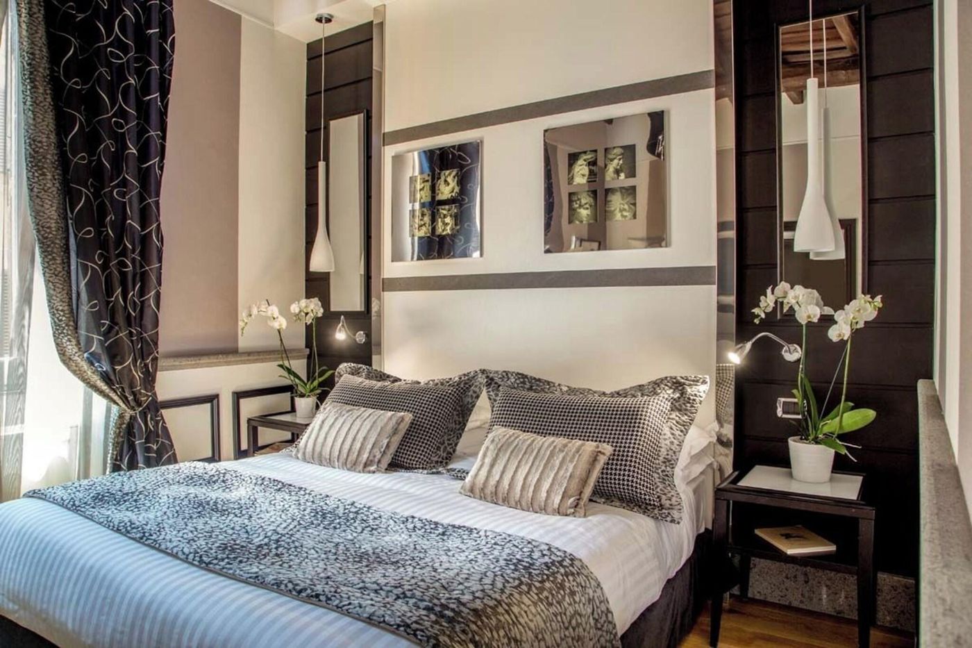 Inn-At-The-Spanish-Steps-Room-44