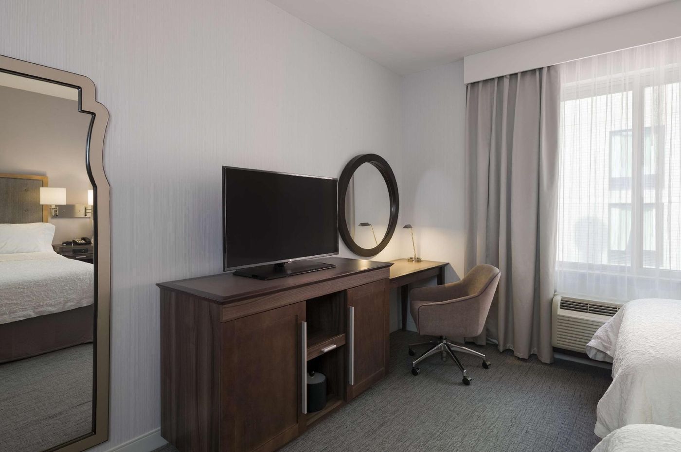 Hampton Inn Manhattan-Times Square South - United States - NEW YORK - Room - 4