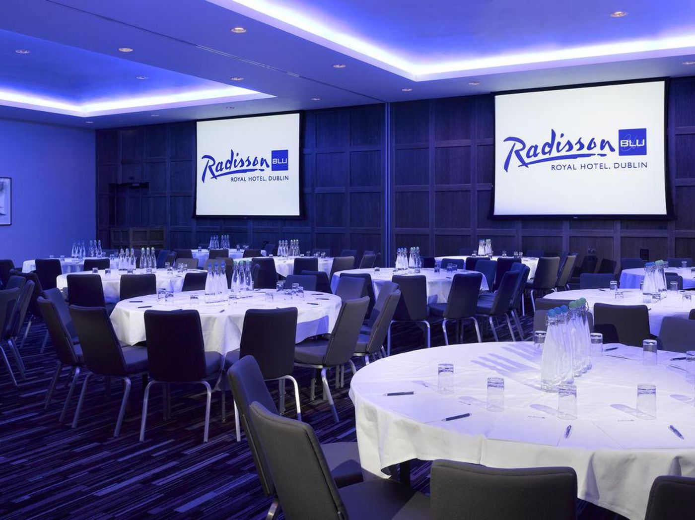 Radisson Blu Royal Hotel, Dublin-Ireland-Dublin-General view-7