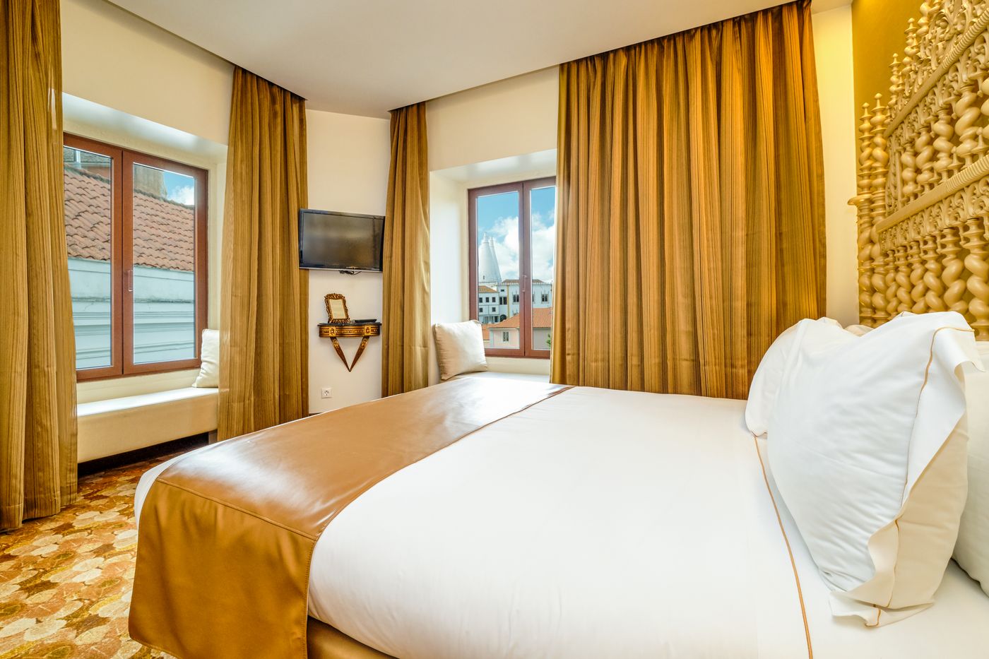 Sintra-Boutique-Hotel-Room-14