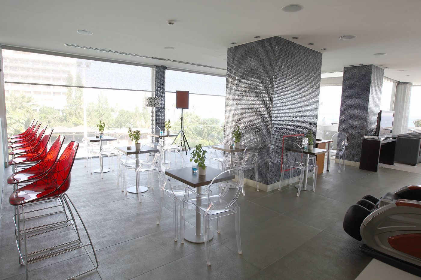 Silver Sands Beach Hotel