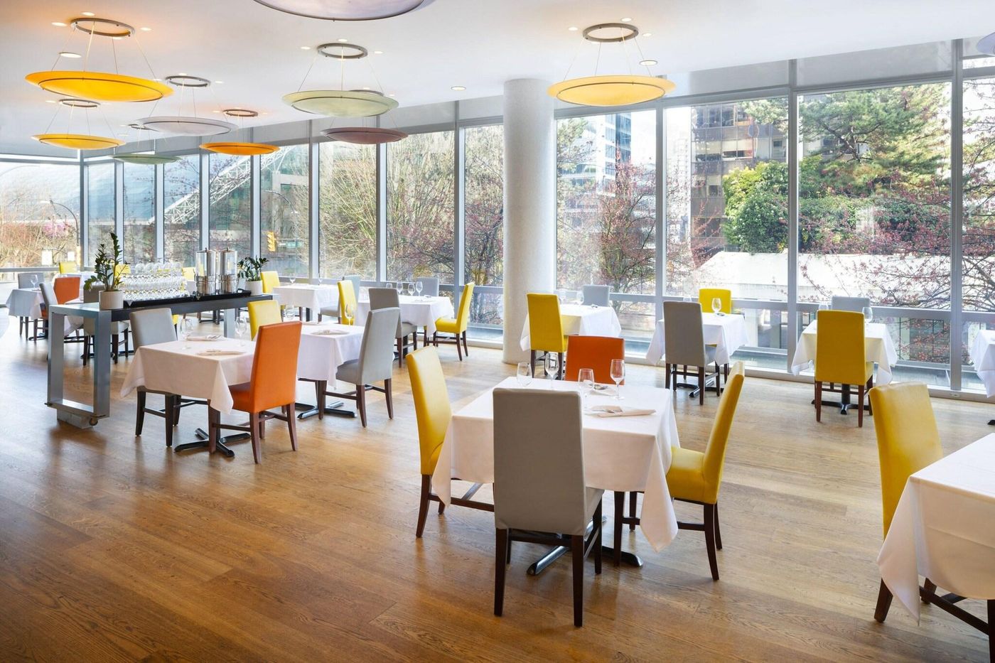 Sheraton-Vancouver-Wall-Centre-Restaurant-40