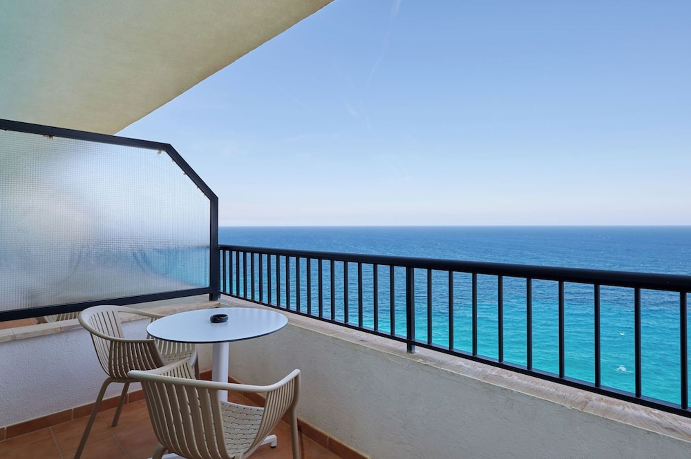 Alua Calas de Mallorca - 68FEC055053E3BCF8B9BEF8C3862A824649DA889