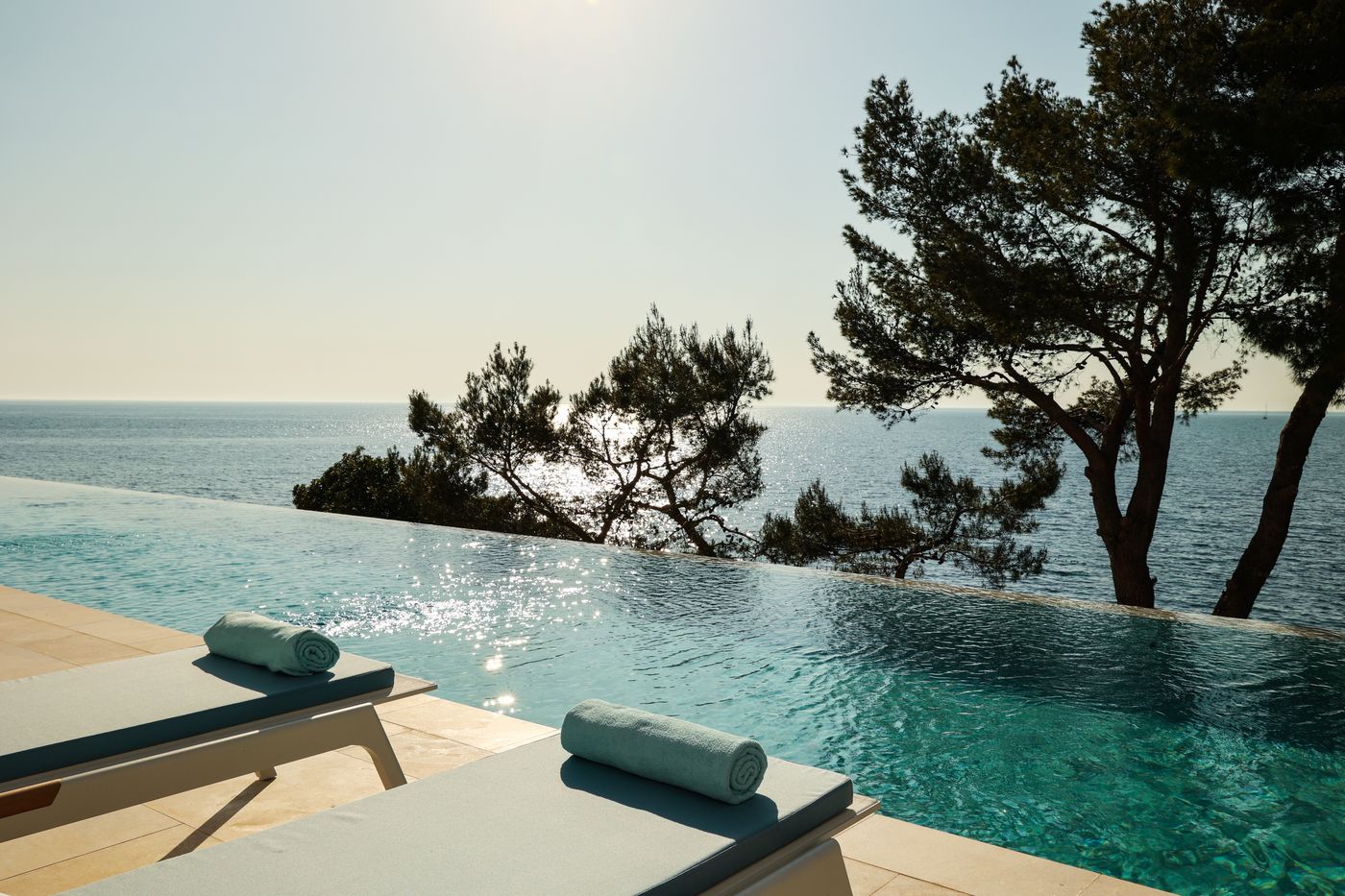 Grand-Hotel-Brioni-Pula--Radisson-Collection-Hotel-Pool-8