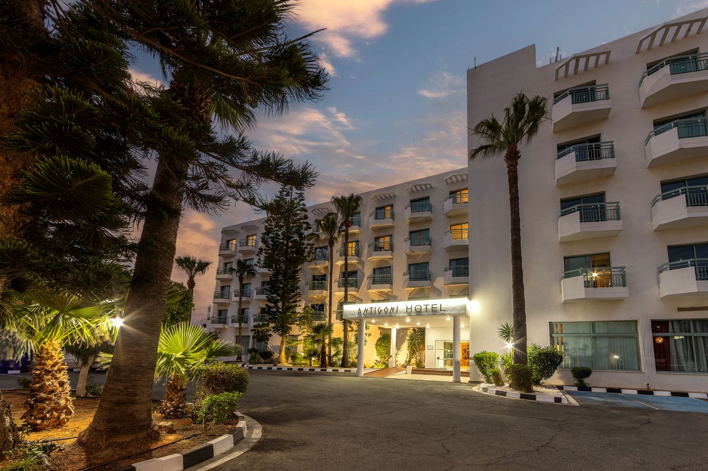 Antigoni-Hotel-General-view-9