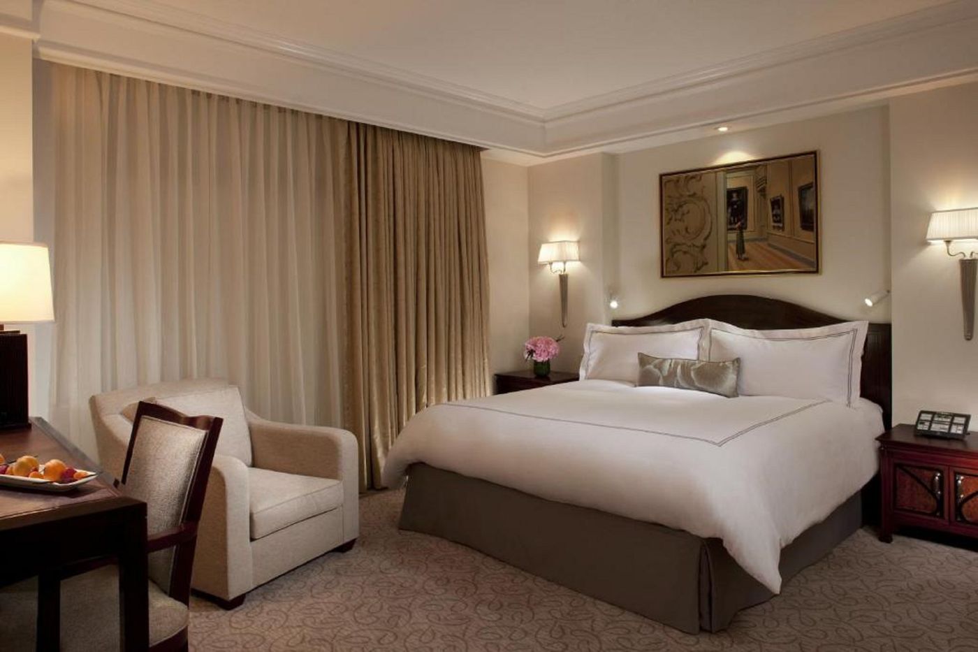 The-Peninsula-New-York-Room-25
