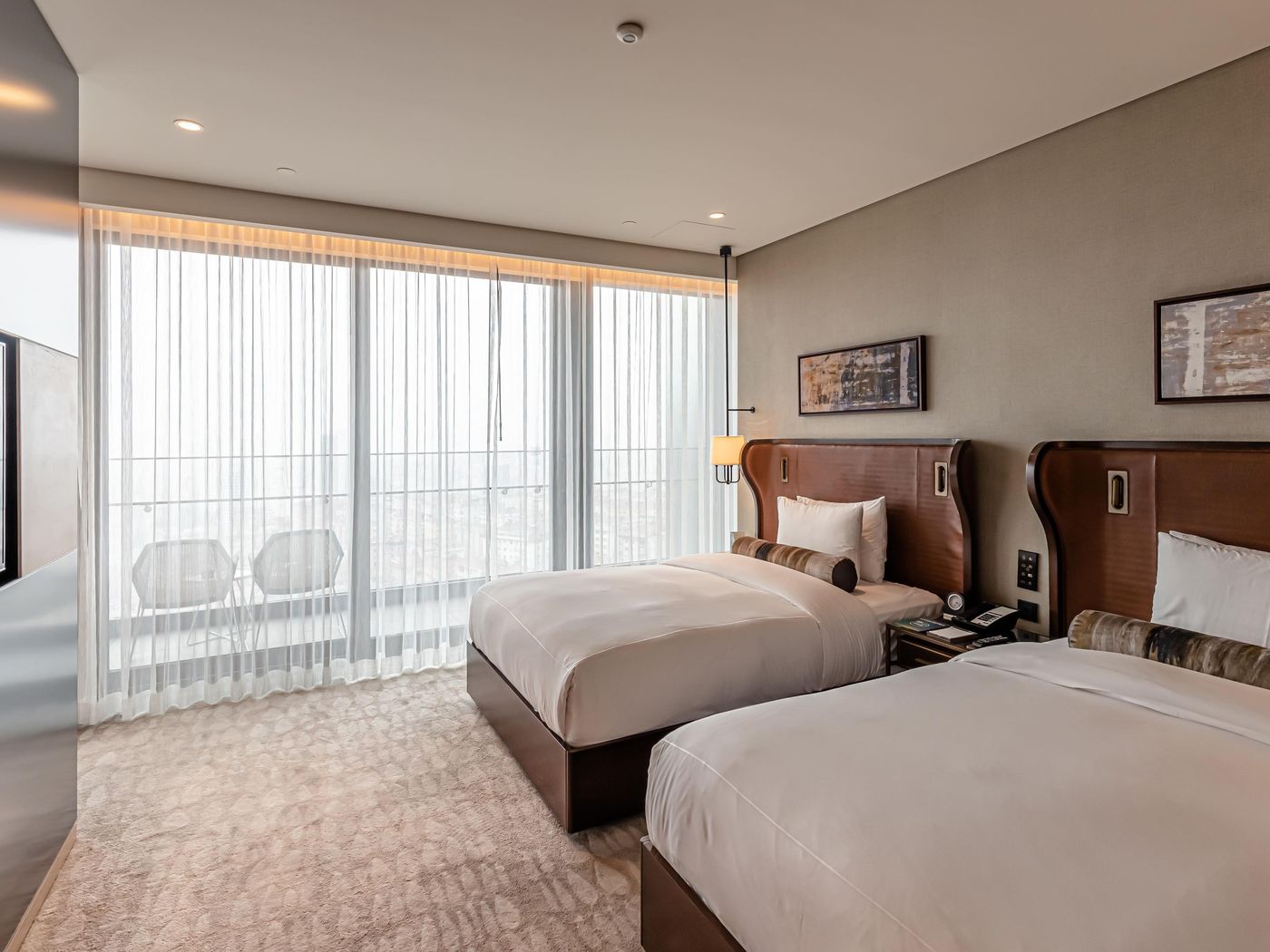 Fairmont-Quasar-Istanbul-Room-35