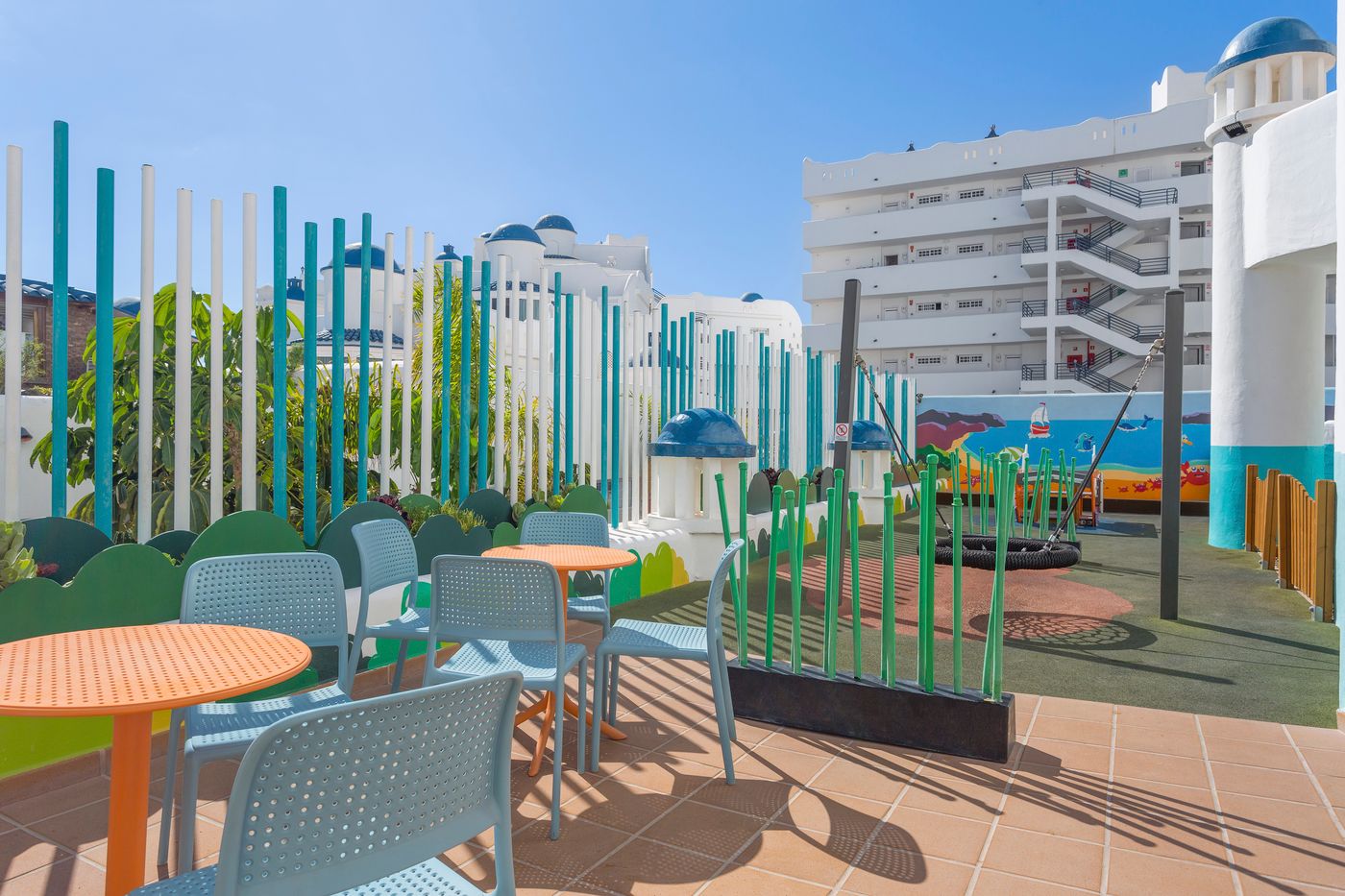 Santa-Barbara-Golf---Ocean-Club-Terrace-14