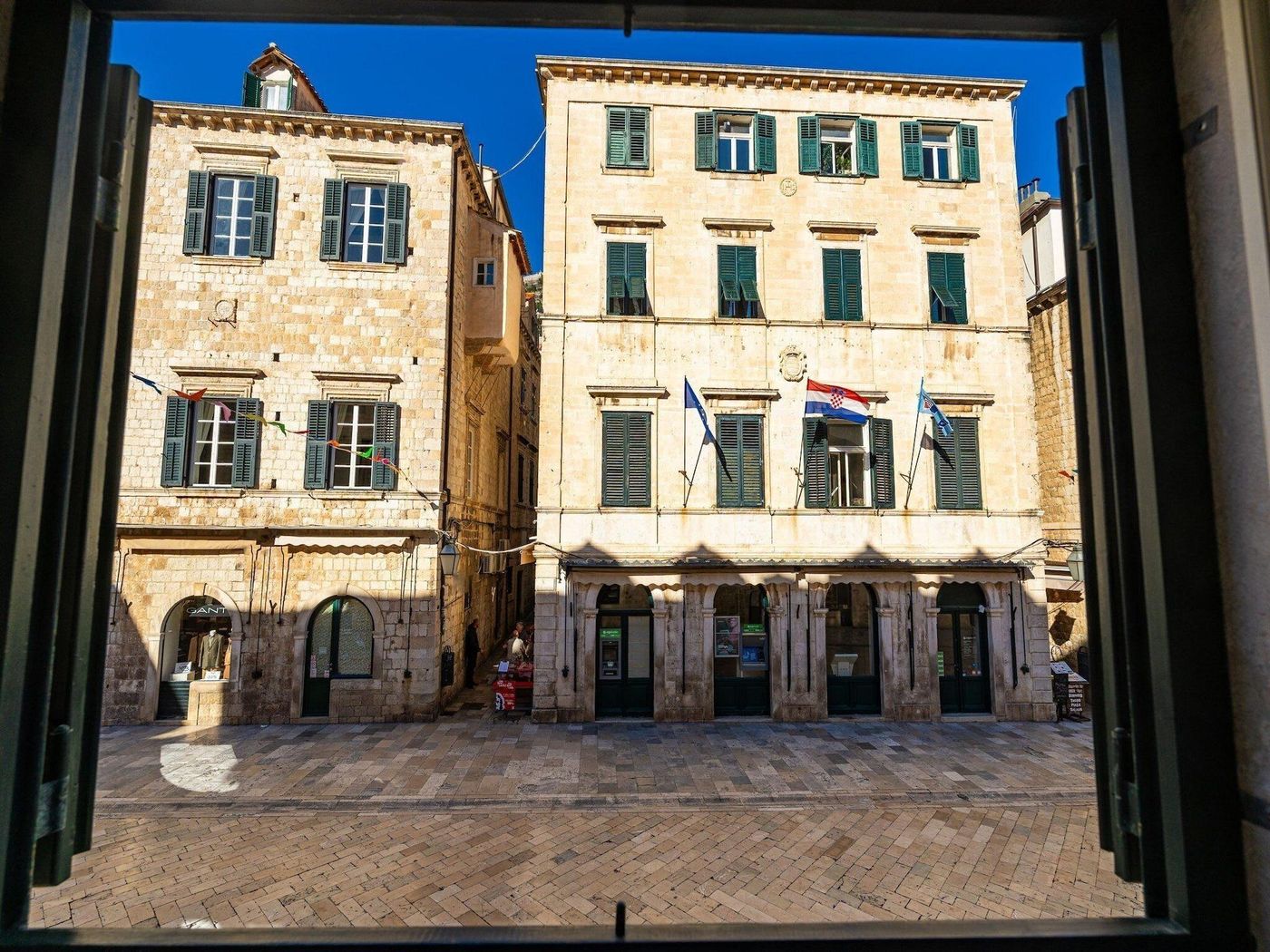 Lumin-Guesthouse-Room-19