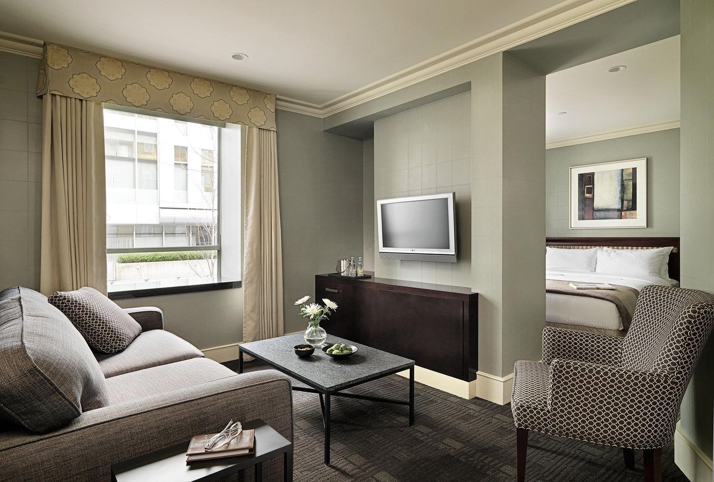 St--Regis-Hotel-Vancouver-Lobby-4