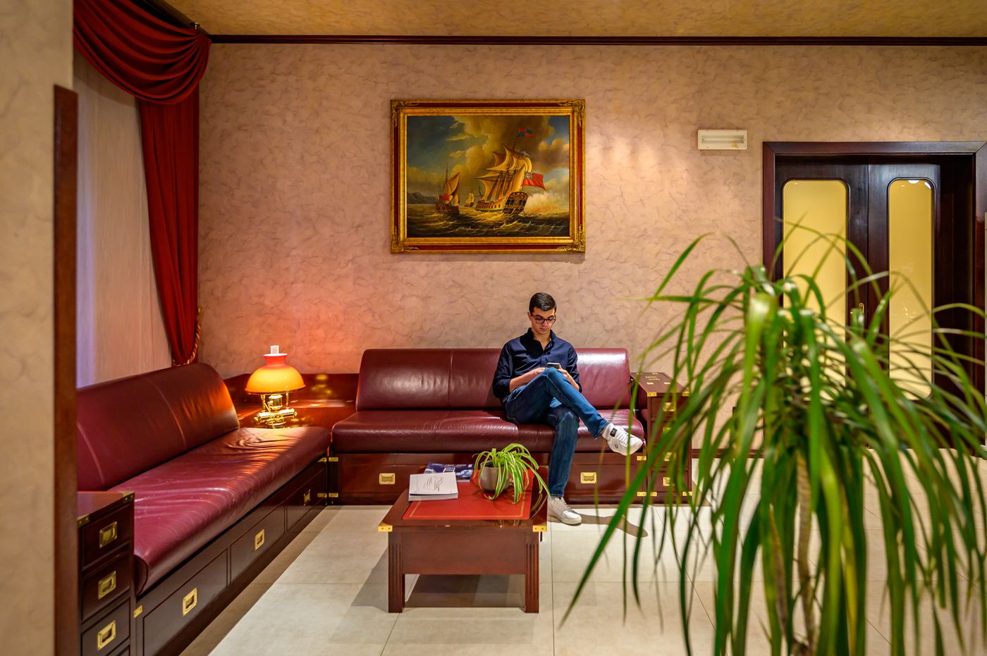 Boutique-Hotel-Nautica-Lobby-45