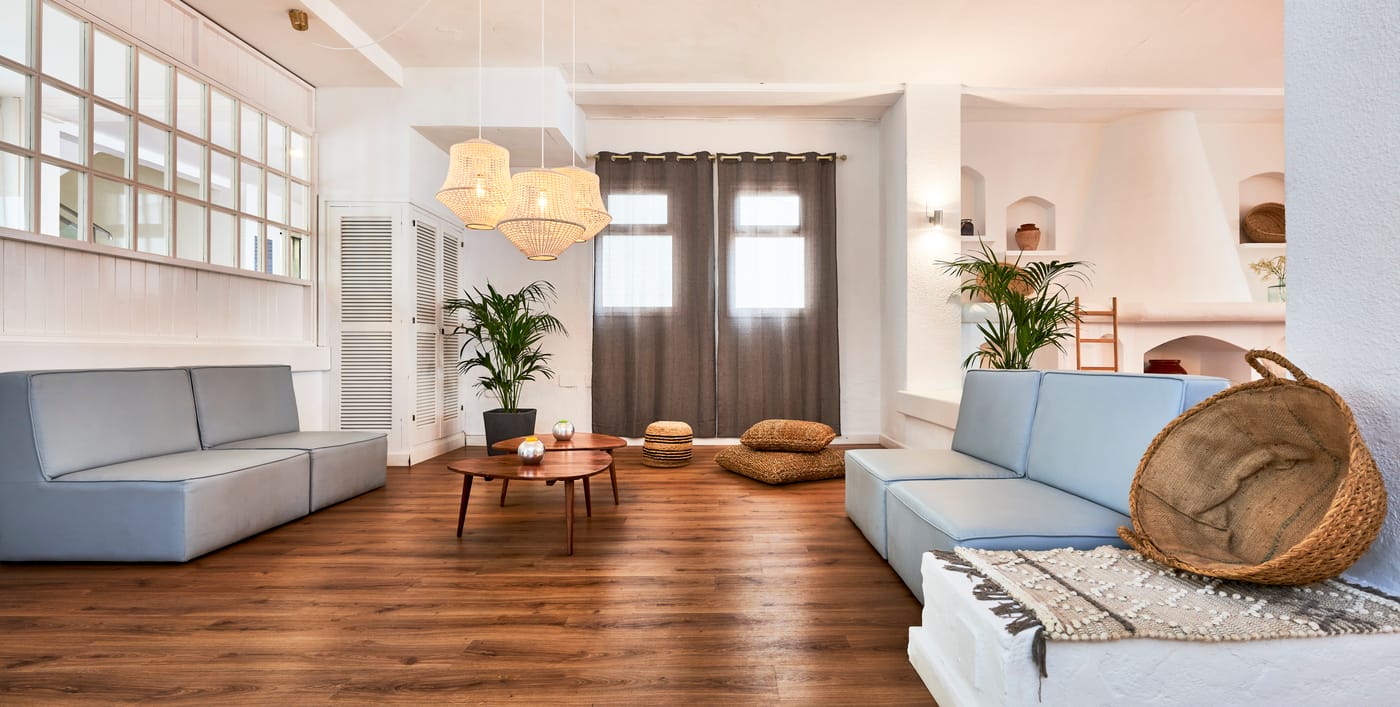 Smartline-Marina-Lobby-33