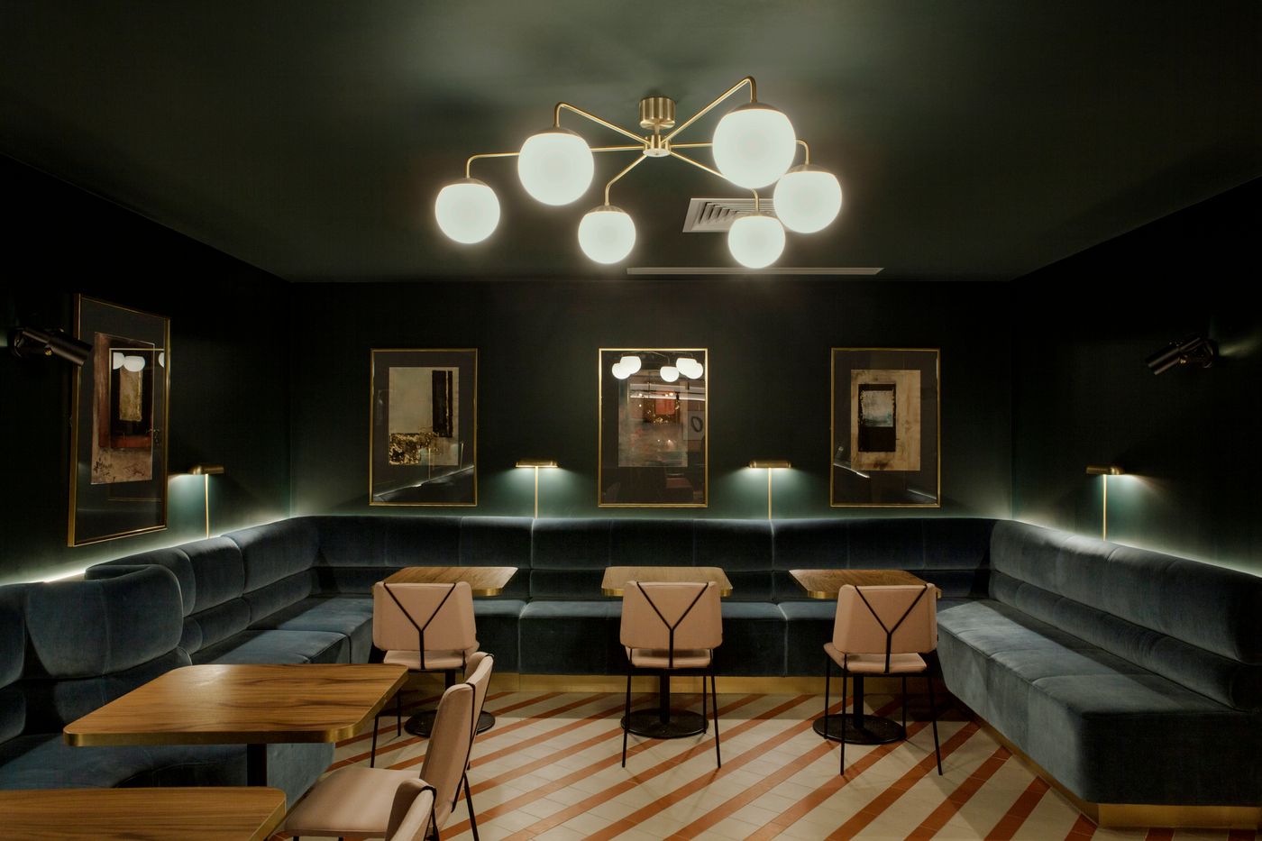 The Alex - Ireland - Dublin - Restaurant - 3