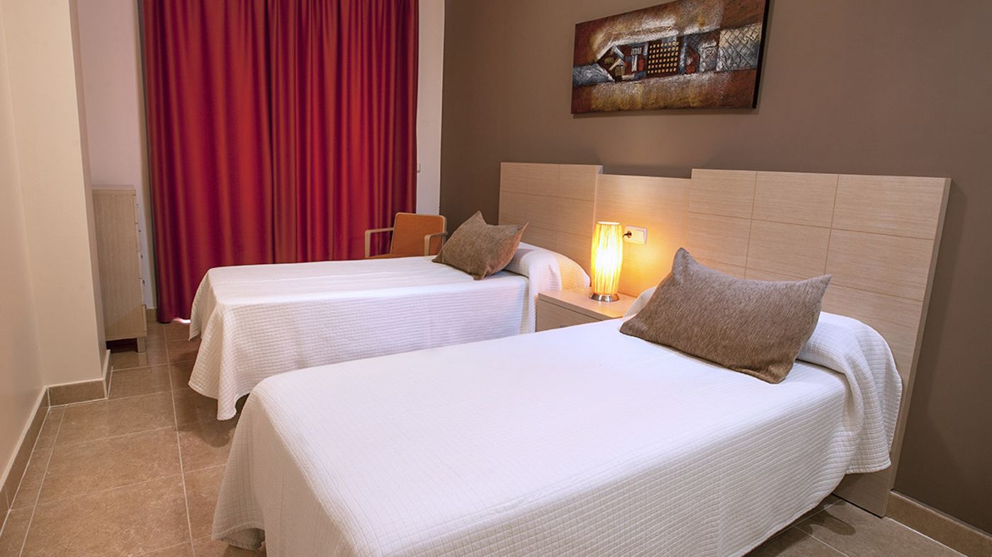 ESTIMAR-Calpe-Apartments-2---Two---Adults-Only--16---Room-10