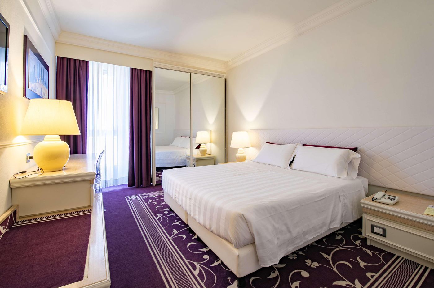 Etrusco-Arezzo-Hotel--Sure-Hotel-Collection-by-Best-Western-Room-10