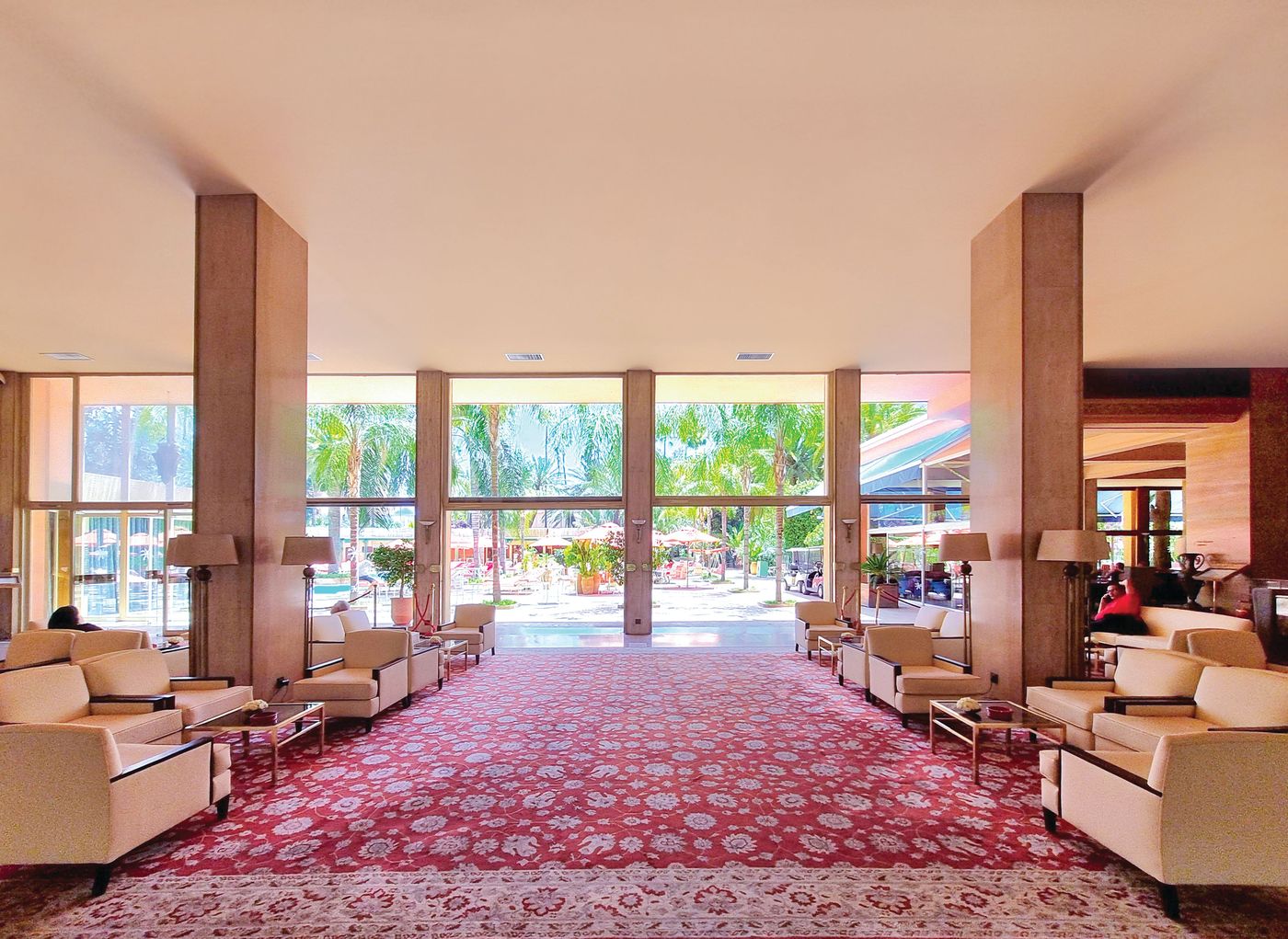 Es-Saadi-Marrakech-Resort-Lobby-24