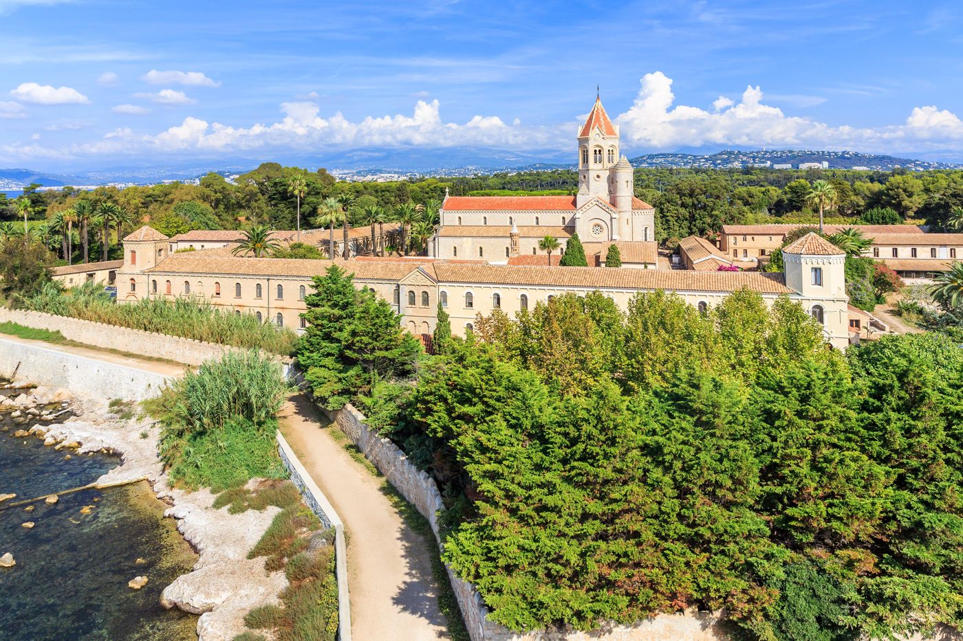 Regent-Carlton-Cannes-General-view-75