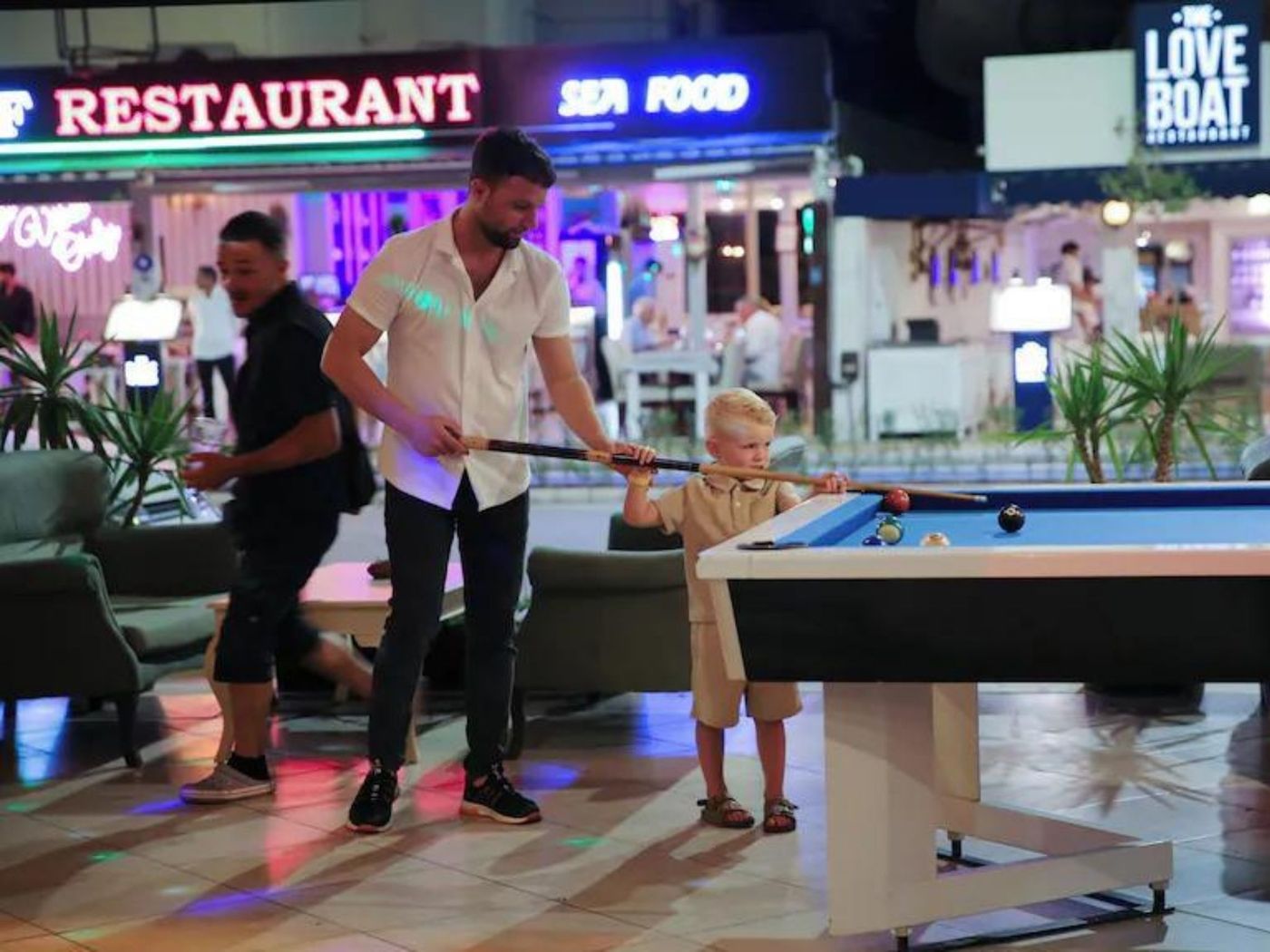 Greenmar-Apart-Bar-25