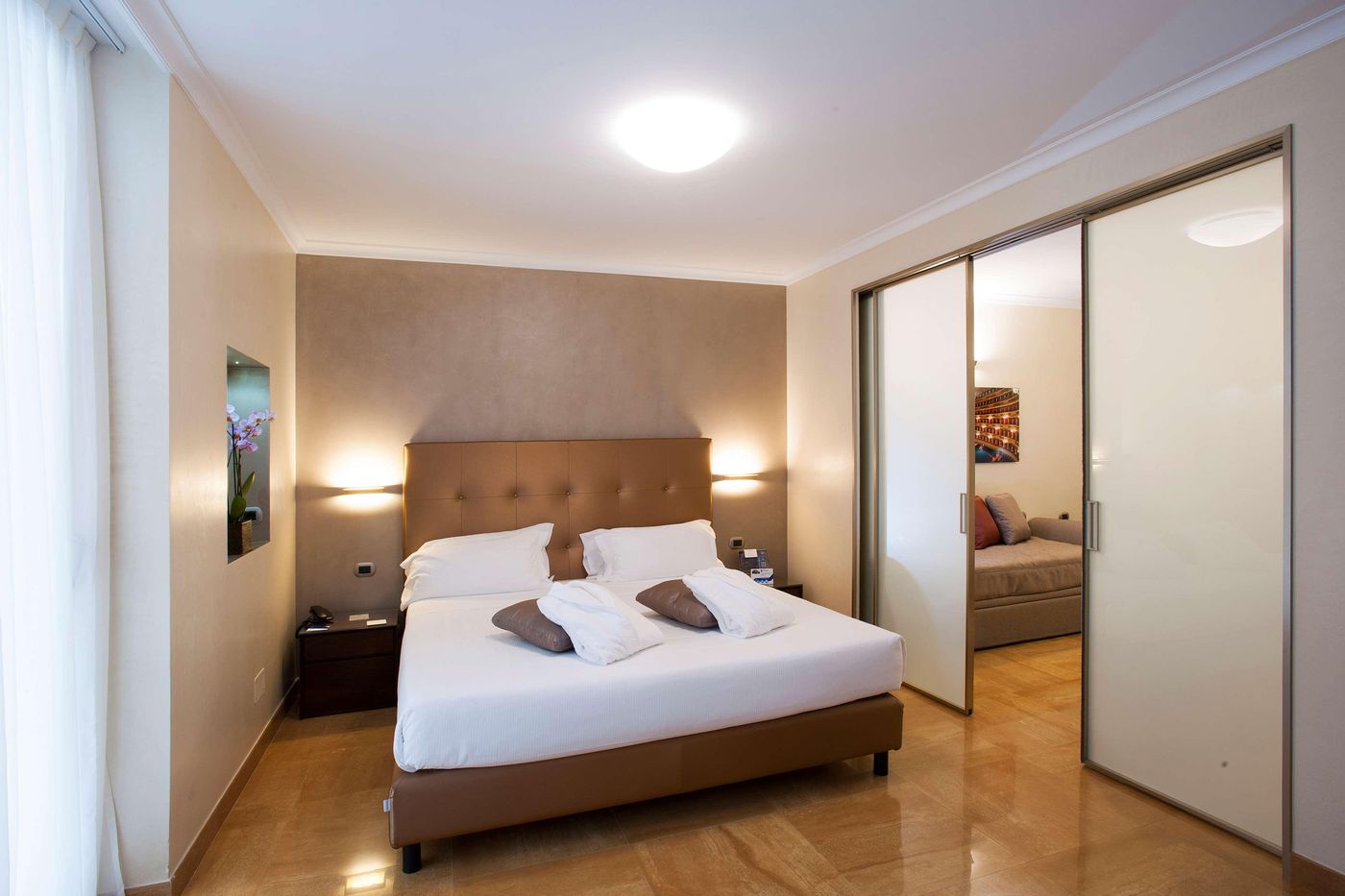 Best-Western-Plus-Hotel-Galles-Room-46