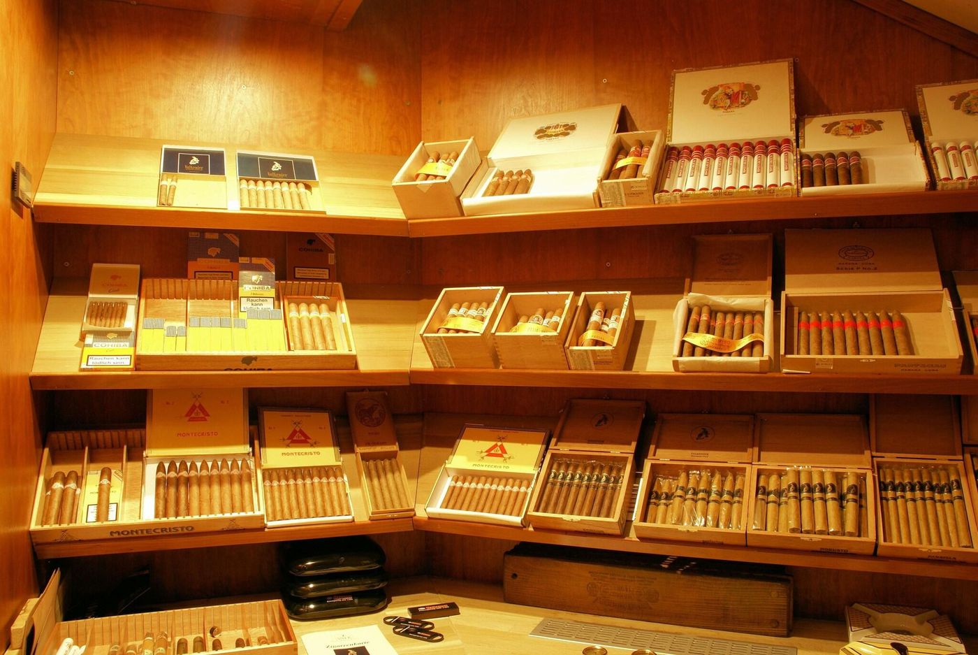 Van-Der-Valk-Hotel-Berliner-Ring-Bar-69