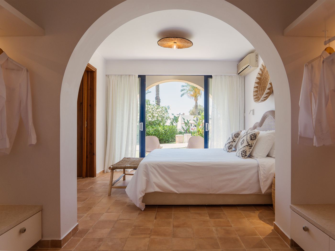 Grecotel-Casa-Paradiso-Room-27