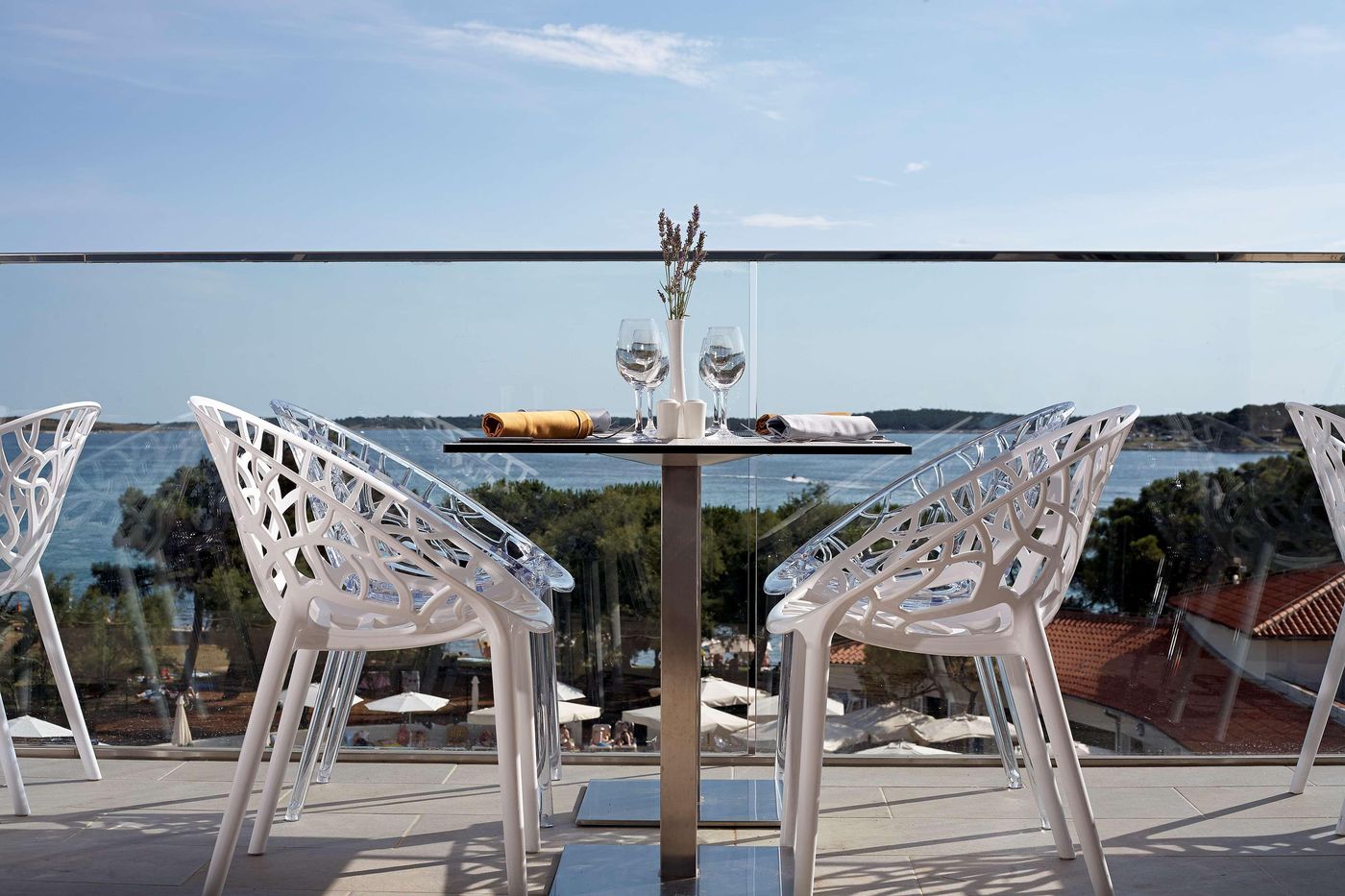 Park-Plaza-Belvedere-Restaurant-8